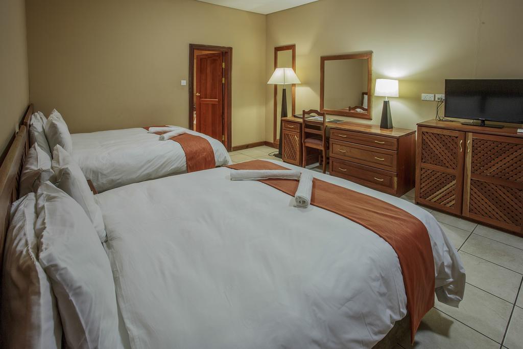M'Kango Golfview Hotel Lusaka Habitación foto